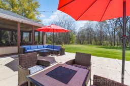 8201 Tonawanda Drive