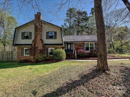 4522 Chuckwood Drive