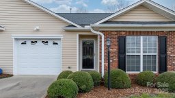 146 Lady Slipper Lane