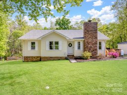 2707 Bobwhite Circle