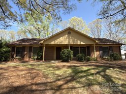 906 Mclaughlin Drive