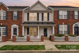 1720 Chamberside Drive