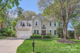 7316 Versailles Lane