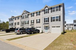 220 Maple Forge Trail