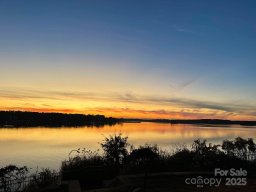 31009 Executive Point