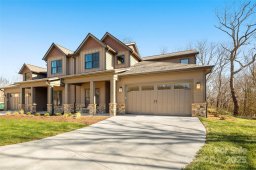 107 Chimney Chase Trail