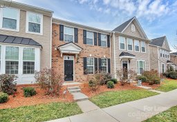 6826 Colonial Garden Drive