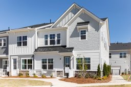 8935 Nettleton Avenue