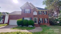 12111 Carolina Oak Circle