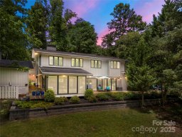 54 Honeysuckle Woods