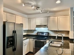 3306 Selwyn Farms Lane