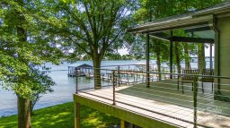 3248 Lake Shore Road