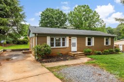 1606 Northwoods Drive