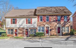 6428 Old Pineville Road