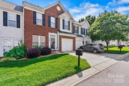 8002 Mariners Pointe Circle