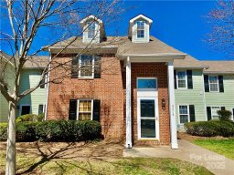 9213 Kings Canyon Drive