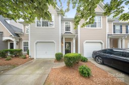 14664 Lions Paw Street