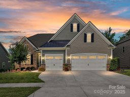 2972 Arches Bluff Circle