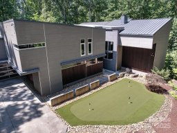 3306 Nancy Creek Road