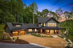 1416 E Clubhouse Road