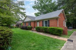 5727 Faulconbridge Road