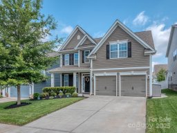 124 W Americana Drive