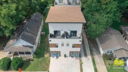 1113 Greenleaf Avenue