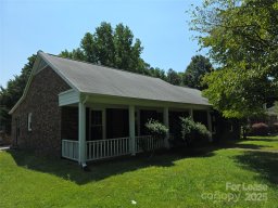 1301 Rock Point Road