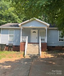 6718 Rockwell Boulevard