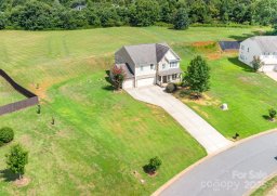 10904 Flintshire Road