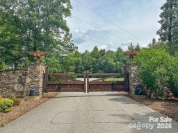 123 Linville View Drive