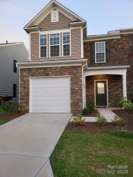 487 Hunters Dance Road