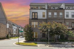 12029 Brooklyn Avenue