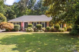 2816 Spring Valley Road