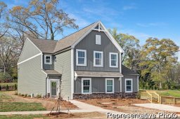 1512 Autumn Banks Way