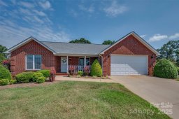 125 Charleston Court