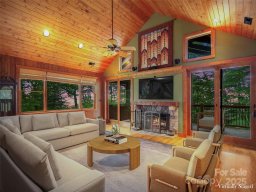 321 Sunset Point Road