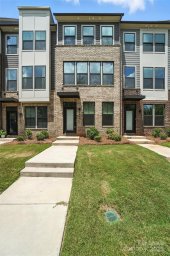 952 Broad River Lane