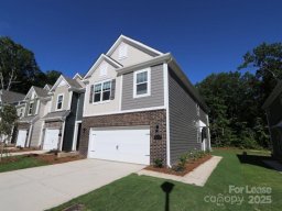 3419 Secrest Landing