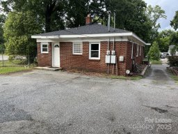 423 W Kingston Avenue