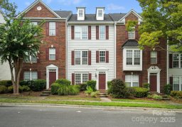 11738 Fiddlers Roof Lane