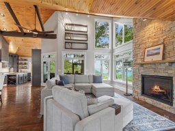 33 Short Snort Court