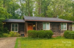 6206 Fringe Tree Drive