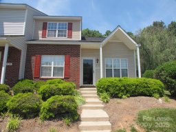 10116 Forest Landing Drive