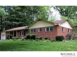 81 S Country Club Rd