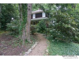 560 West Probart Street