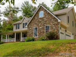 8 Alexander Crest Drive