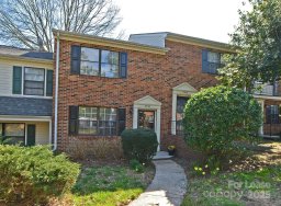 8843 Hunter Ridge Drive