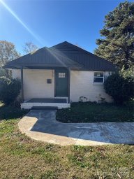 1320 Anderson Street