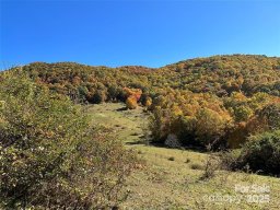 5 Hidden Valley Road